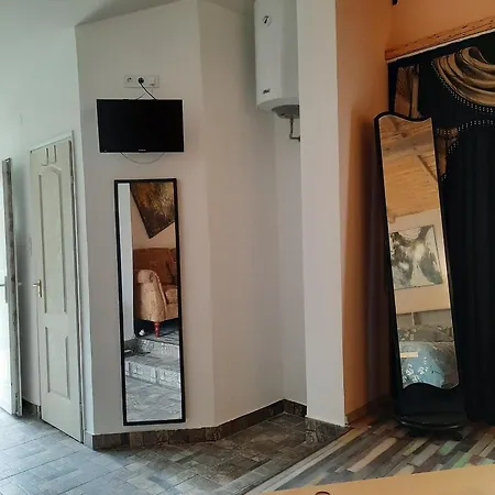 Relax Time Videken * 基什孔豪洛什